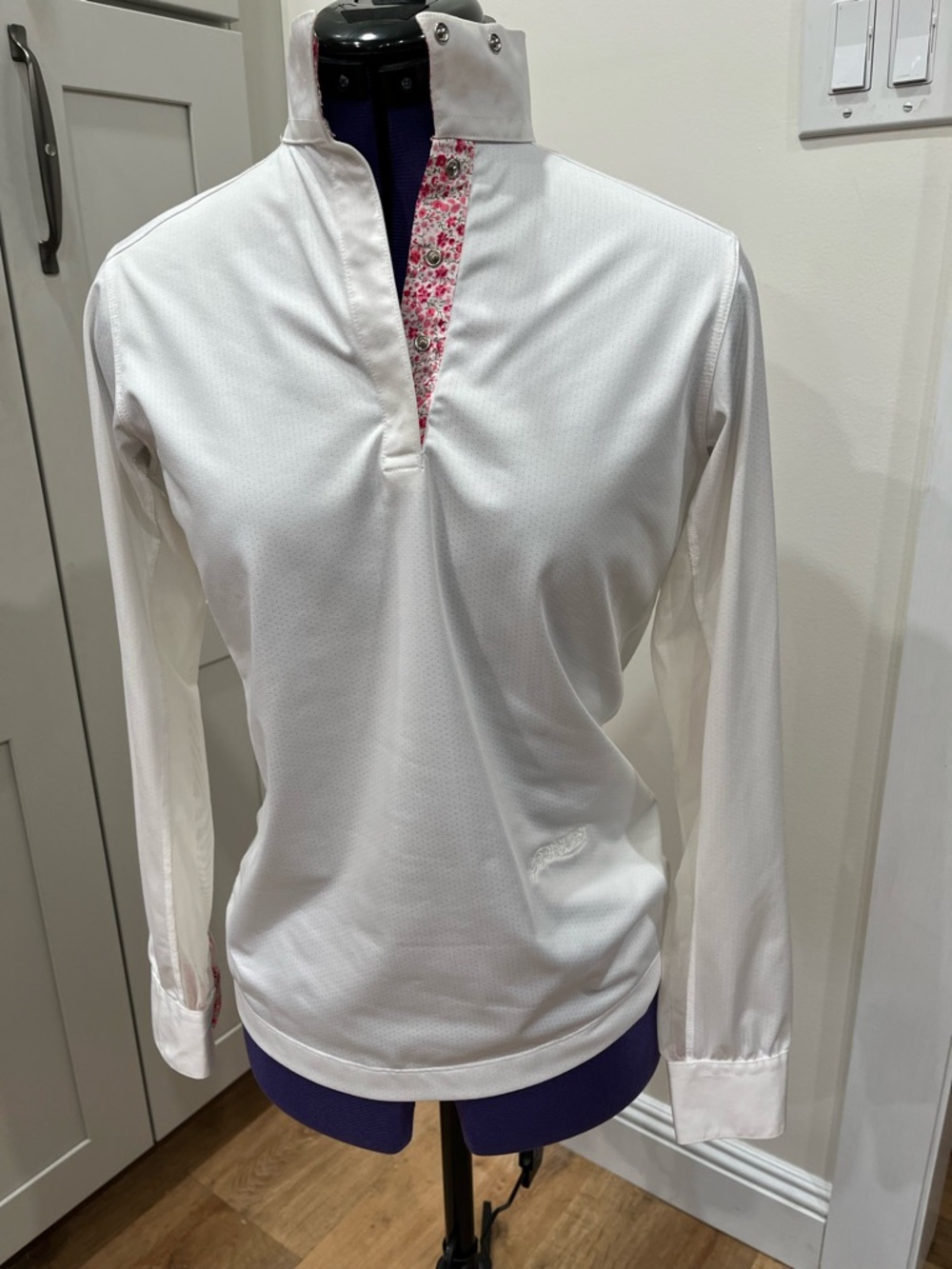 Women's White Long-Sleeve Performance Polo with Pink Floral Trim